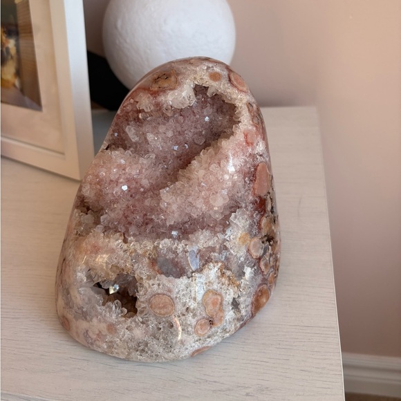 Pink Amethyst Crystal - druzy pink amethyst collector’s piece - statement piece - Picture 4 of 5